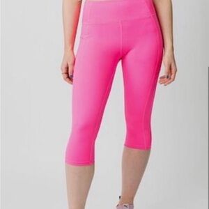 Zyia Party Pink Leggings Light n Tight Hi-Rise Capri Size 4 Yoga Active Gym